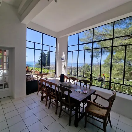Clarte Villa